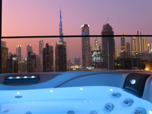 2BHK Trillioanire - Jacuzzi Burj View