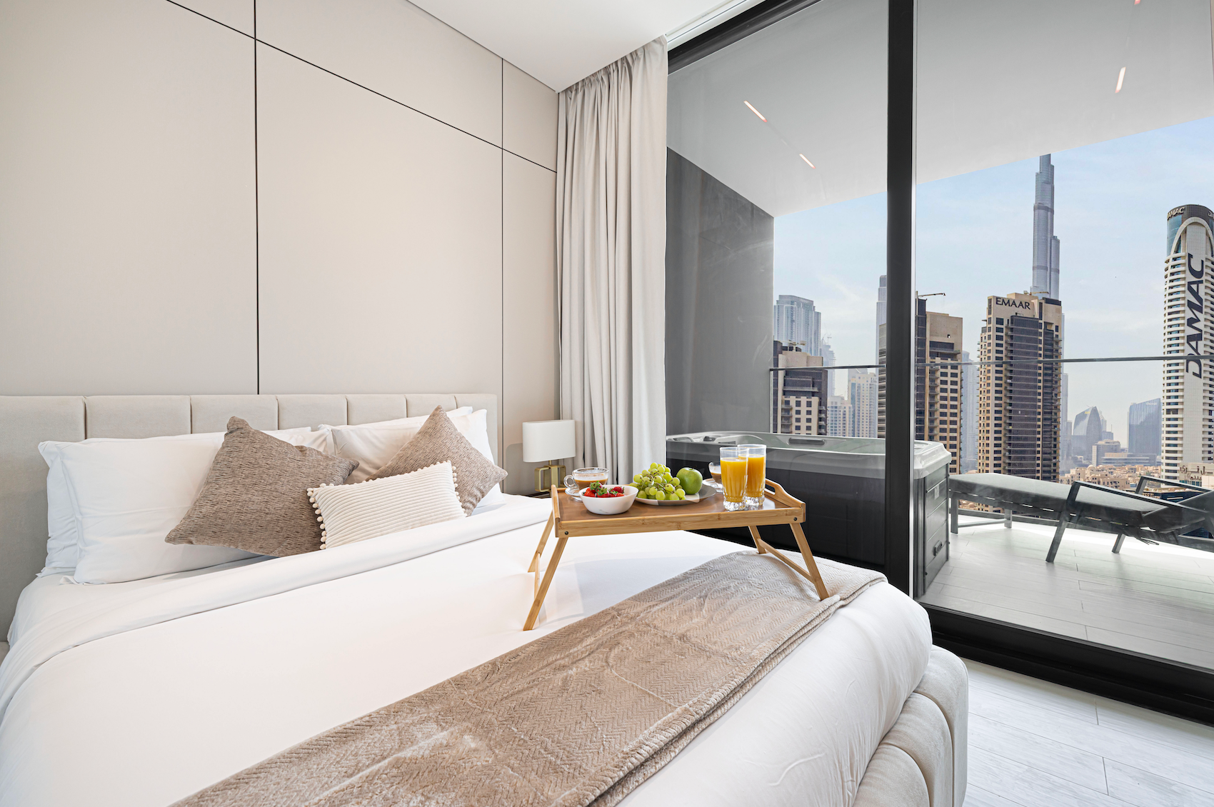 Business Bay - 2BHK Jacuzzi Burj View